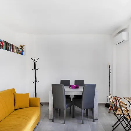 Apartment Paradise *