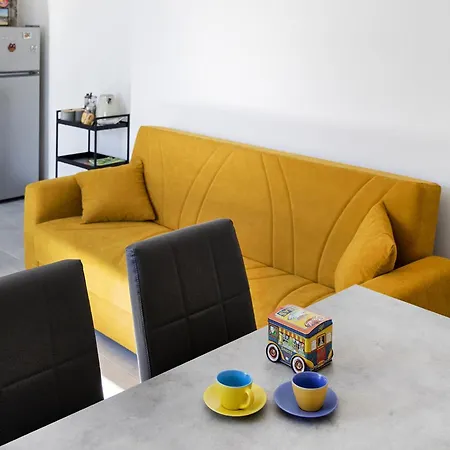 Apartment Paradise *